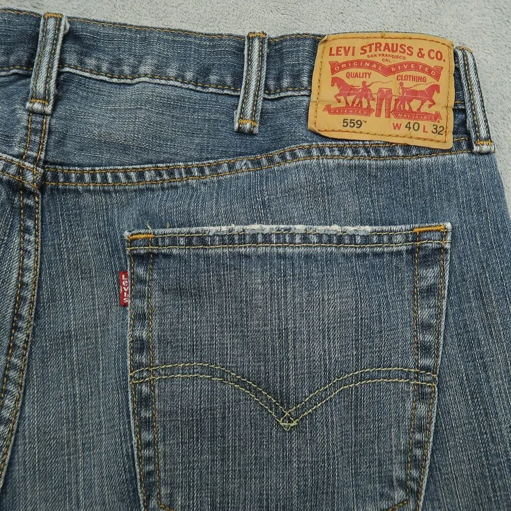 Levi's 559 Jeans Mens Size 40x32 Blue Relaxed Straight 100% Cotton Denim Pants